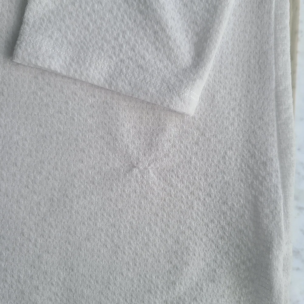 Small paradise Bay long sleeve swim cover up